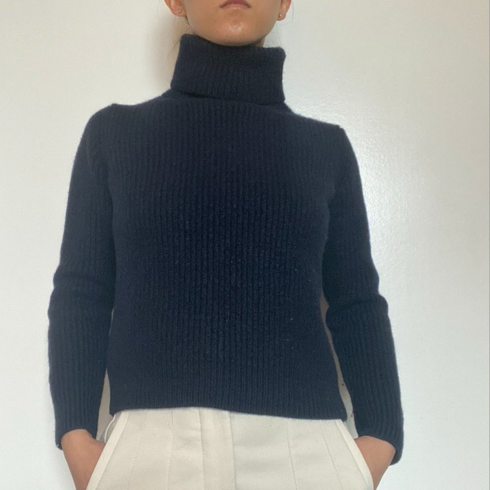 Babaton Navy Wool Turtleneck Sweater (XS)